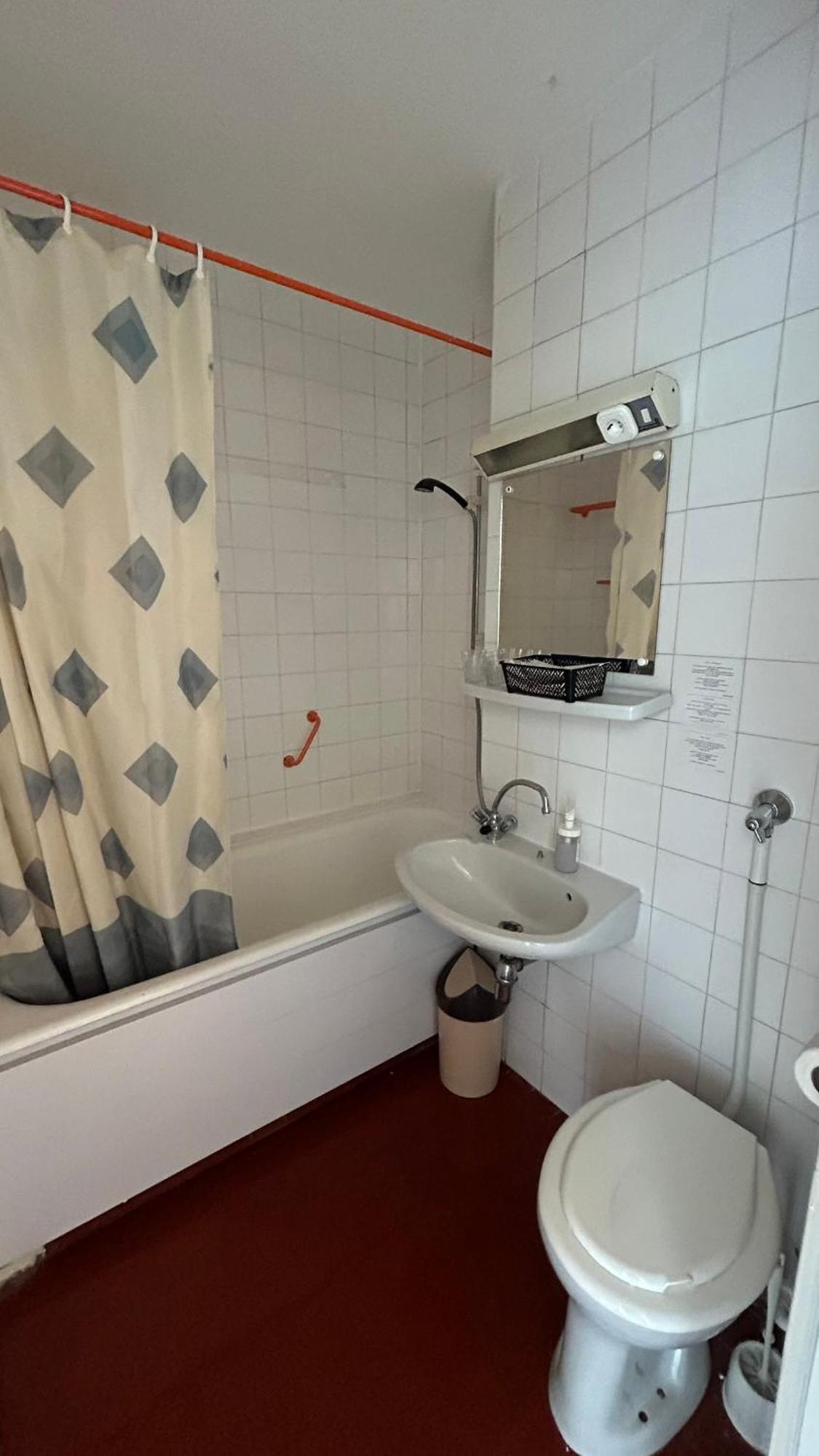 Aranypart Hostel Siófok Eksteriør billede