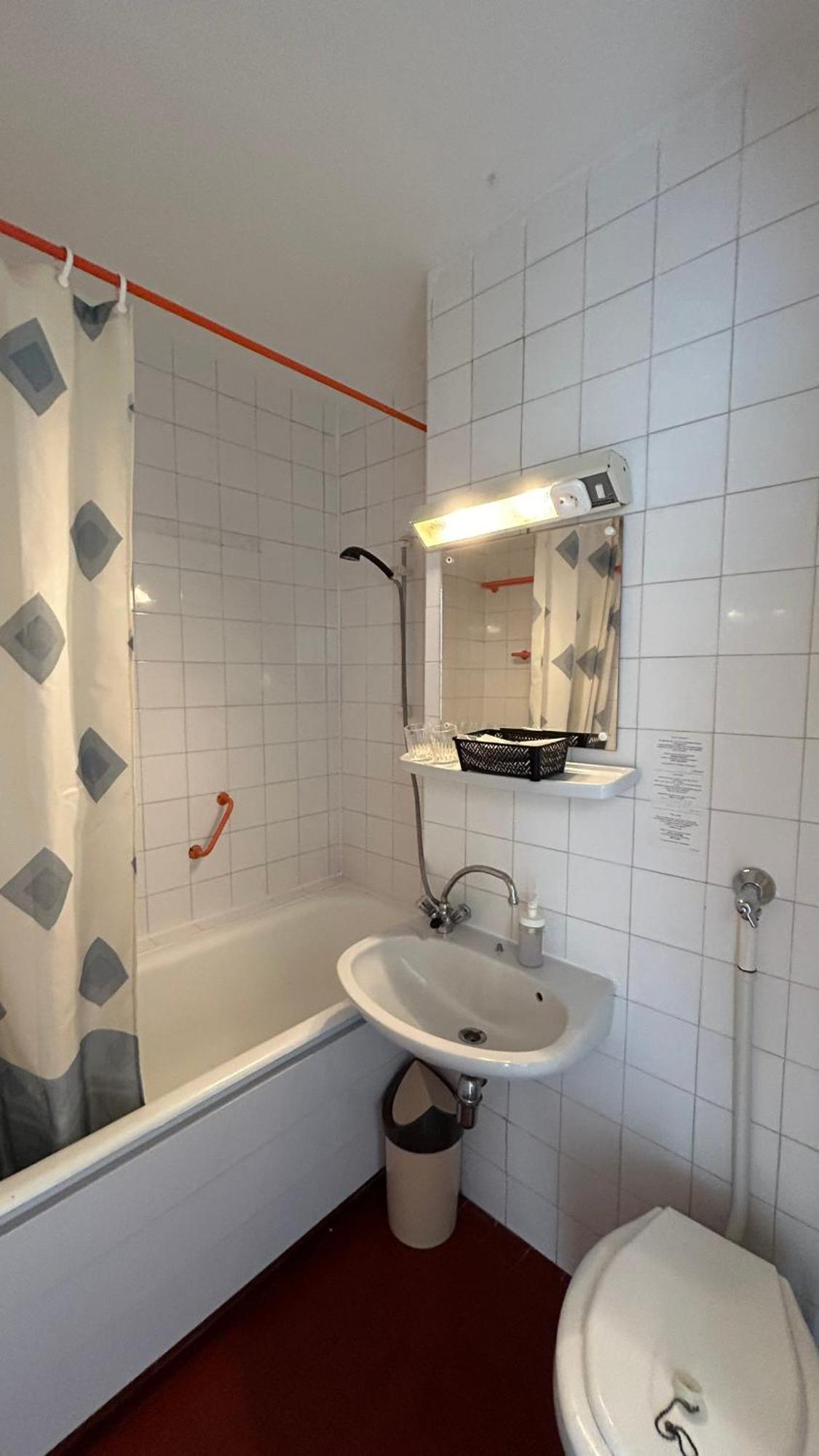 Aranypart Hostel Siófok Eksteriør billede