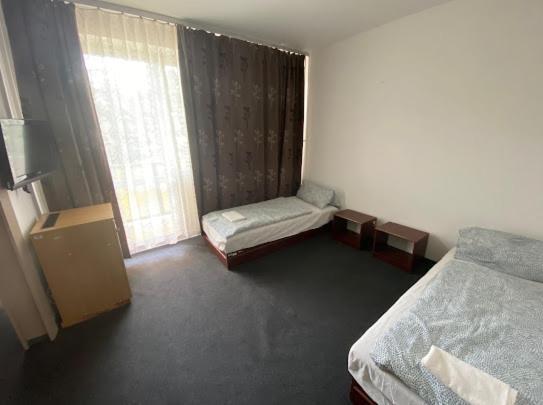 Aranypart Hostel Siófok Eksteriør billede